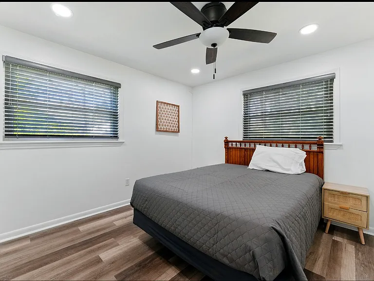 2820 Memorial Dr SE — Photo 21