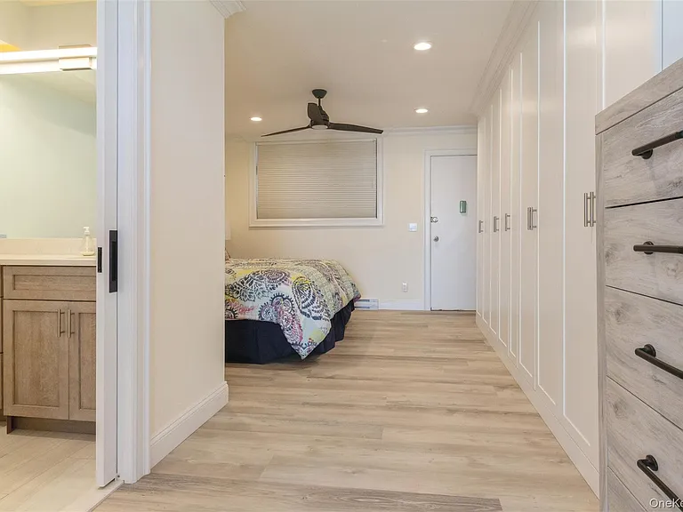 830 Shore Rd #4a & 4b — Photo 28