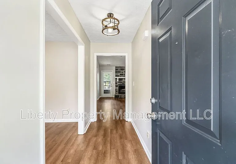 6754 Cedar Chest Ct — Photo 2