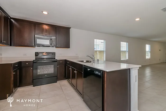 5817 Rockrose Ln — Photo 6
