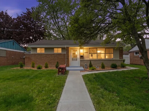 1354 Hirsch Ave, Calumet City, IL 60409