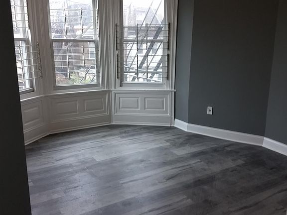 5th image of 5039 Cedar Ave APT 2