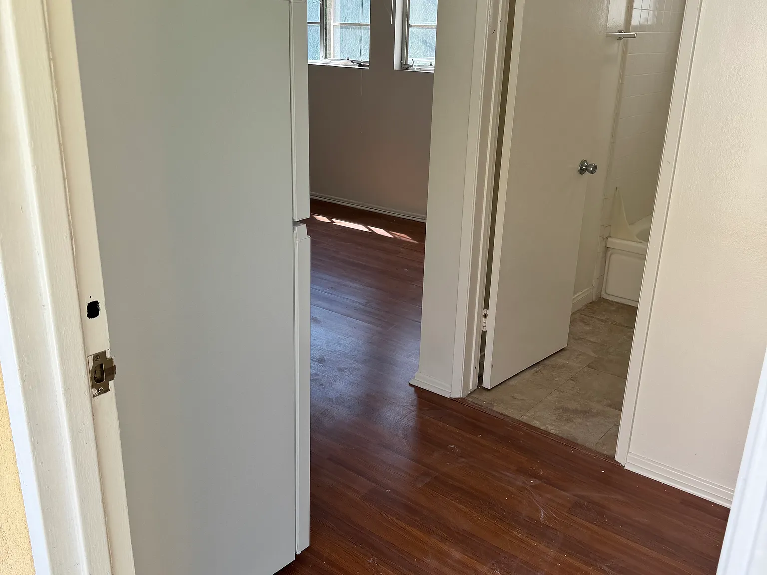 Studio, 300 sqft, $1,795 — Photo 2