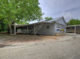 708 Margaret Dr, Kerrville, TX 78028