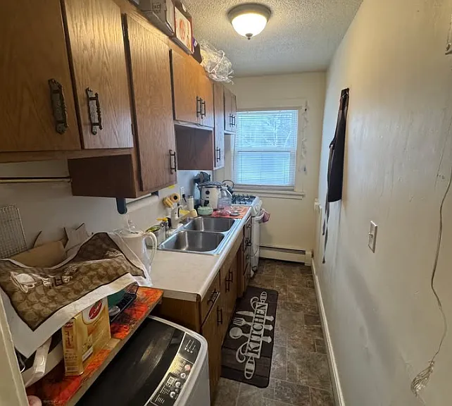 2082 Como Ave — Photo 16