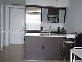 4th image of 55 SE 6th St APT 3906W