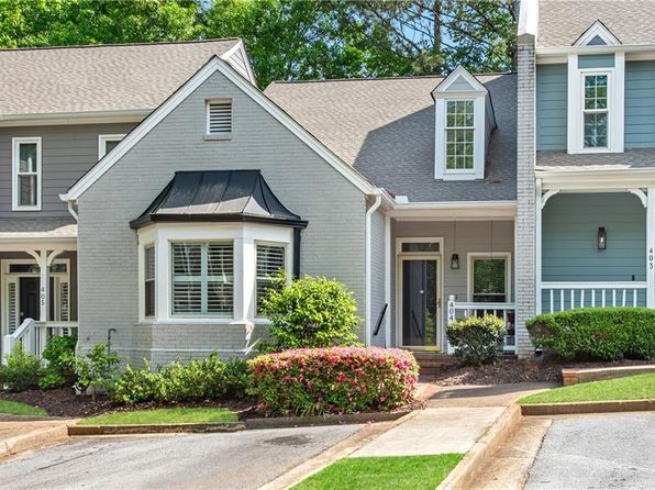 404 Carryback Dr, Marietta, GA 30068