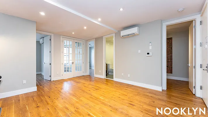 Rented by Nooklyn NYC LLC | media 28