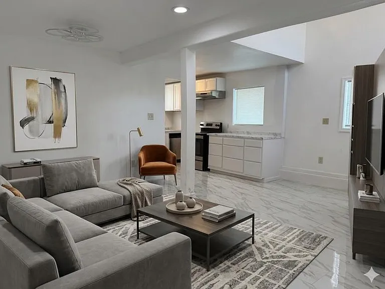 421 Sidney St #1 — Photo 3