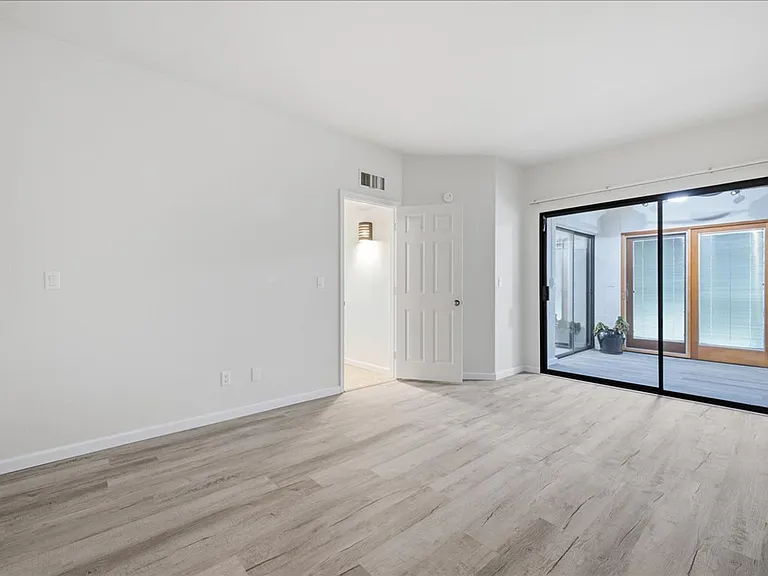 10111 N Spyglass Pl — Photo 18