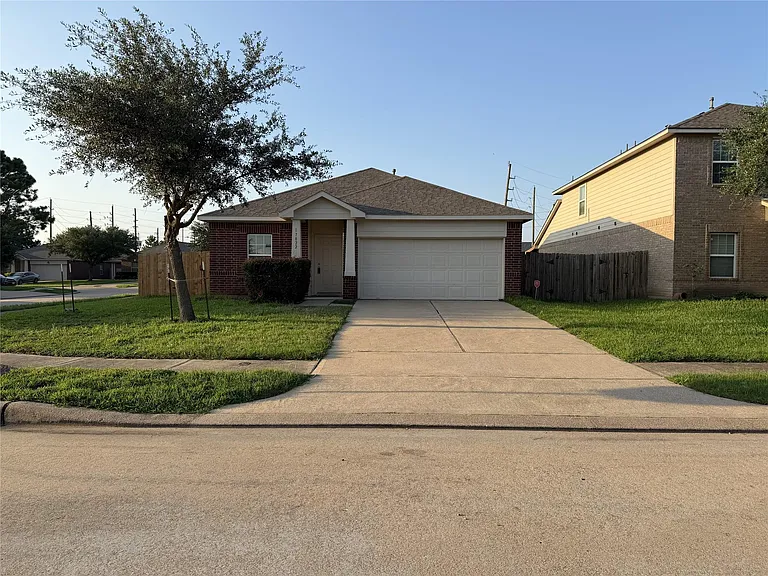 17822 Riata Canyon Ct — Photo 2