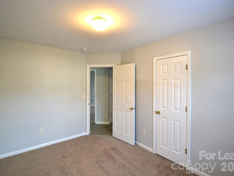 4638 Palm Breeze Ln — Photo 20