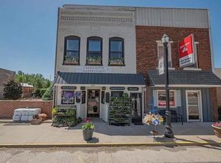 108 E Broadway St, Brunswick, MO 65236