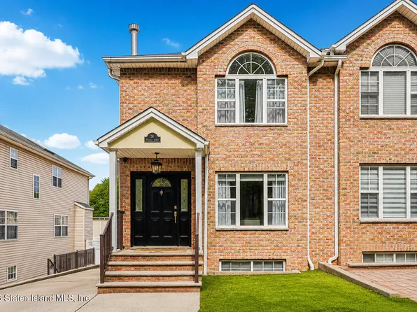 26 Foothill Ct, Staten Island, NY 10309