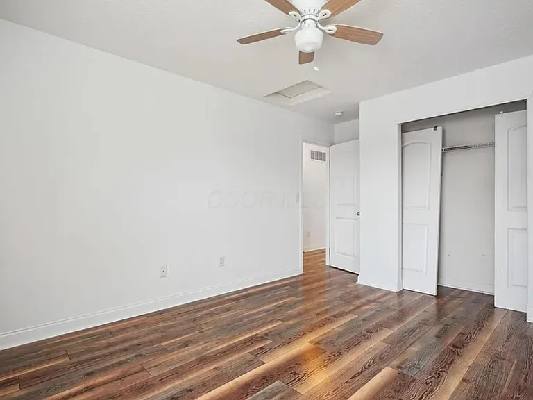 140 Andiron Dr — Photo 10