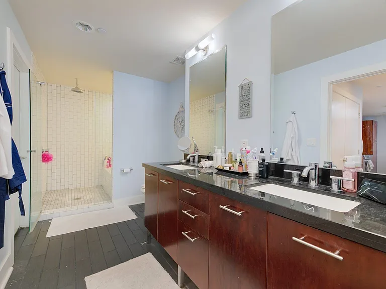603 Davis St #1808 — Photo 15