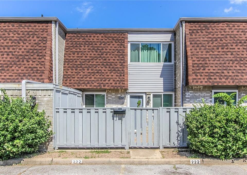 1st image of 222 Justin Dr