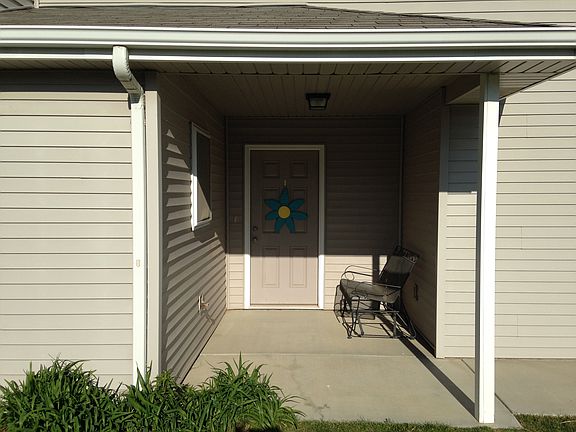 2nd image of 3500 McLaughlin Dr