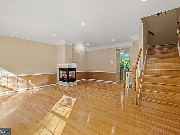 4th image of 18104 Truffle Ln