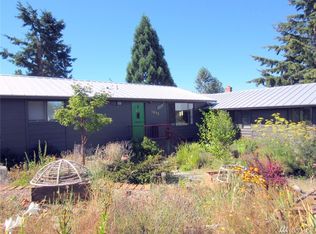 1273 Cedar St, Port Townsend, WA 98368