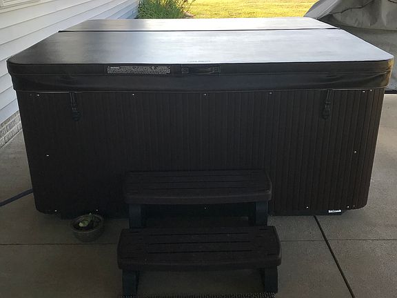 Hot Springs hot tub seats 6,