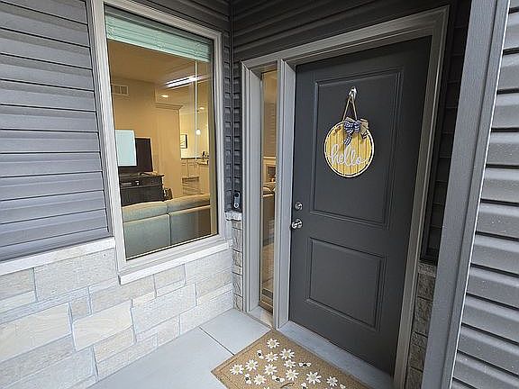 2nd image of 2912 Kings Corner Dr
