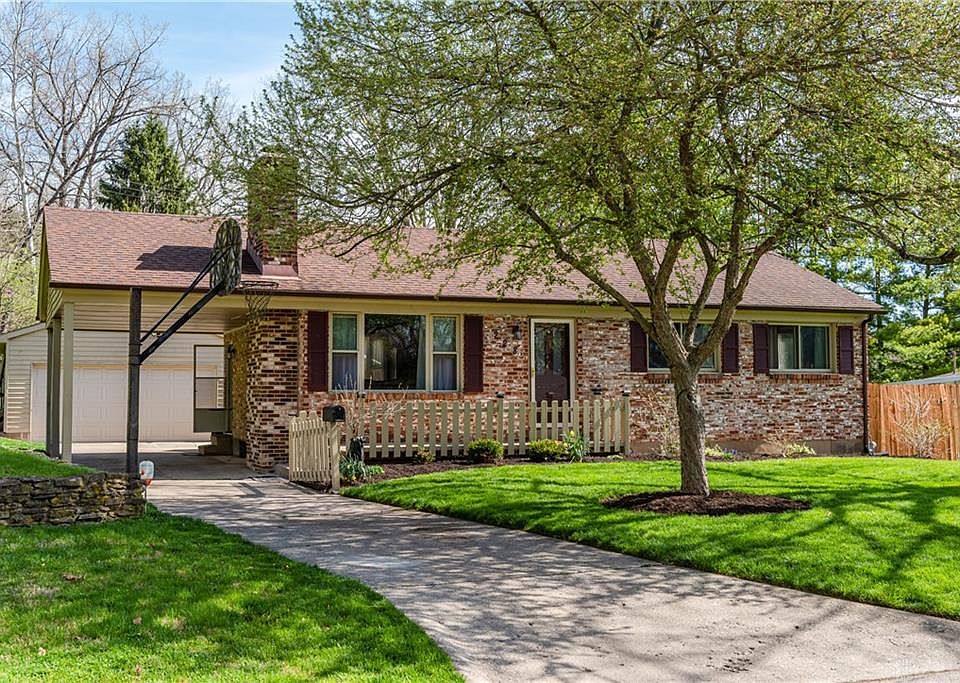 1st image of 228 Belair Cir