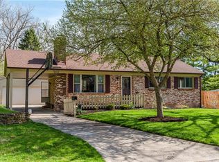 228 Belair Cir, Bellbrook, OH 45305