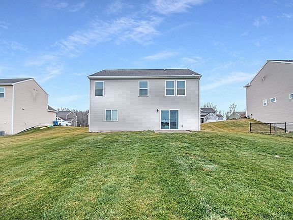 4th image of 1751 Crescent Pointe Dr SE