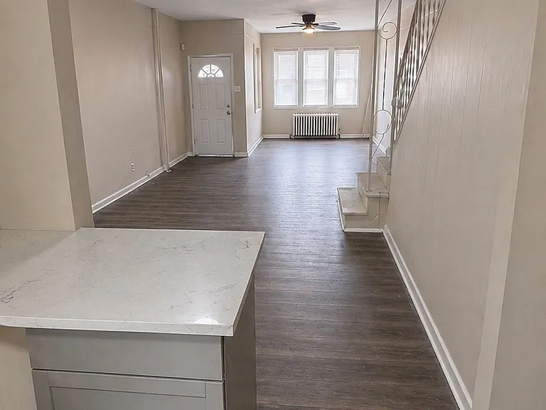 1344 Sheridan St #1 — Photo 2