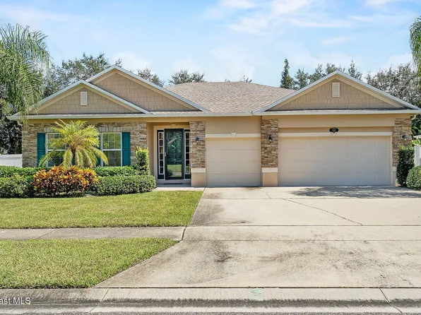 638 L M Davey Ln, Titusville, FL 32780