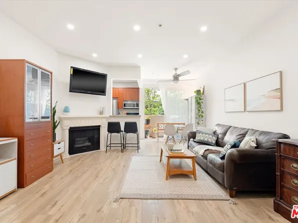 620 S Gramercy Pl APT 131, Los Angeles, CA 90005