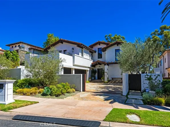 16 Pelican Point Dr, Newport Coast, CA 92657