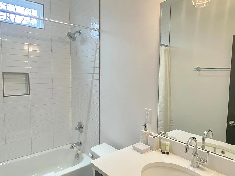 103 Lewis St — Photo 15