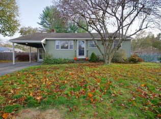 4 Silk Ln, Tyngsboro, MA 01879