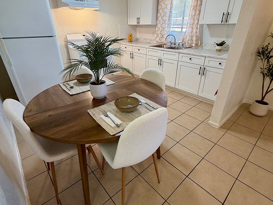 1st image of 144 W Villaret Blvd Unit 154