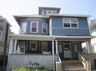 662 Atlantic St, Bridgeport, CT 06604