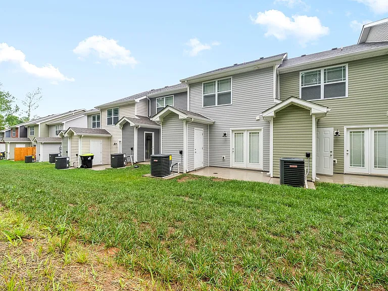 254 Woodland Valley Ln — Photo 29