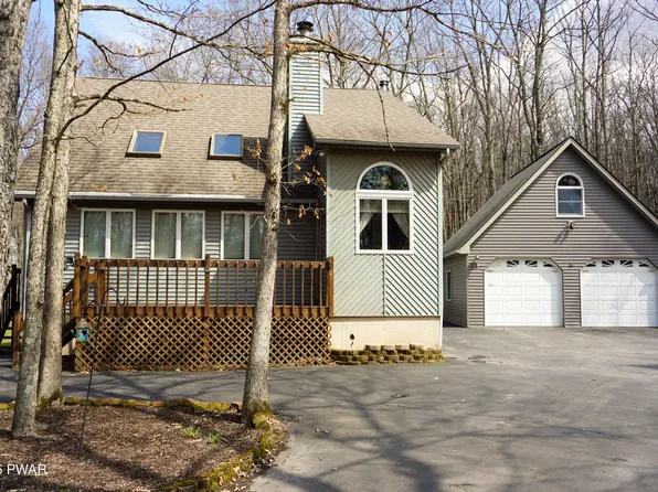 102 Winding Brook Dr, Shohola, PA 18458