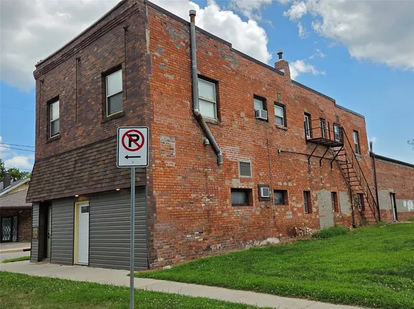2447 E Walnut St, Des Moines, IA 50317