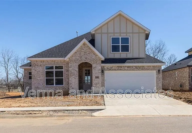 1050 Whistler St — Photo 12
