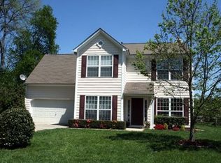 8020 Leisure Ln, Huntersville, NC 28078