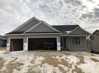 1554 Echo Ridge St SW, Rochester, MN 55902