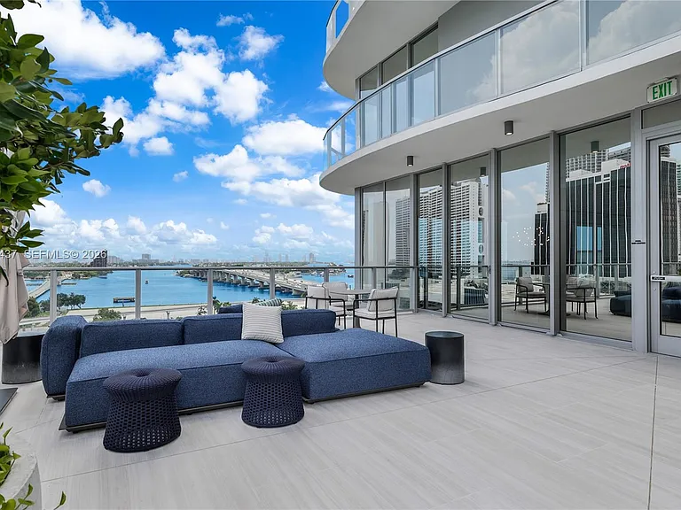 1400 Biscayne Blvd #3405 — Photo 26