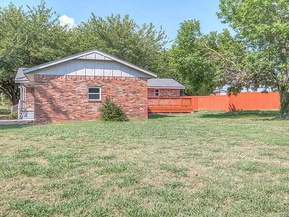 4th image of 5801 E Iva Lynn Ln