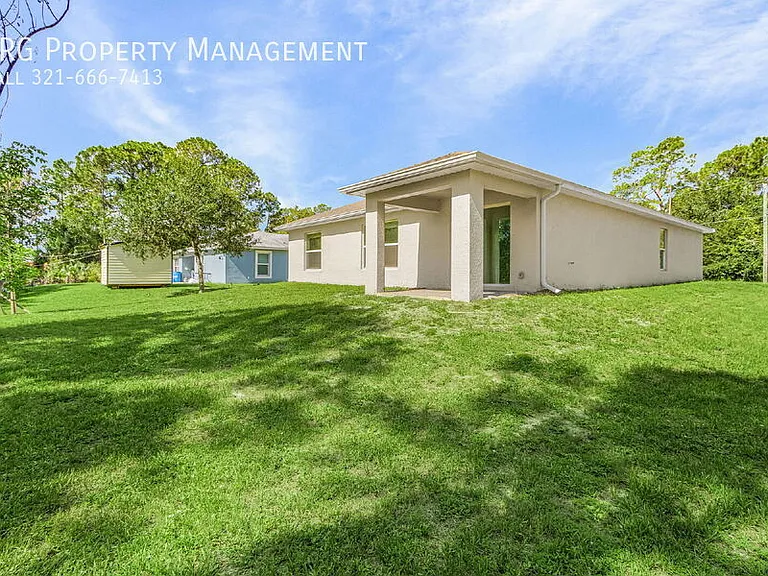 3020 N Lakewood Rd — Photo 11