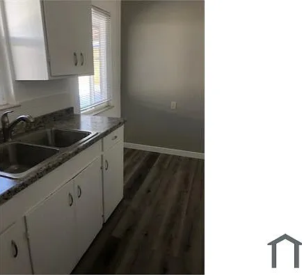 2912 Concord St — Photo 3