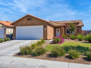 212 Aguirre Ave, Delano, CA 93215