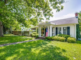 410 Eldon Rd, Terrell Hills, TX 78209