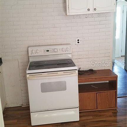 5th image of 635 N Salisbury Ave